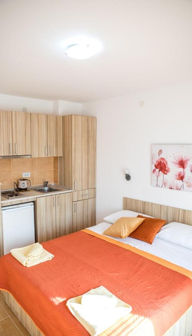 Pensionat Nada Budva