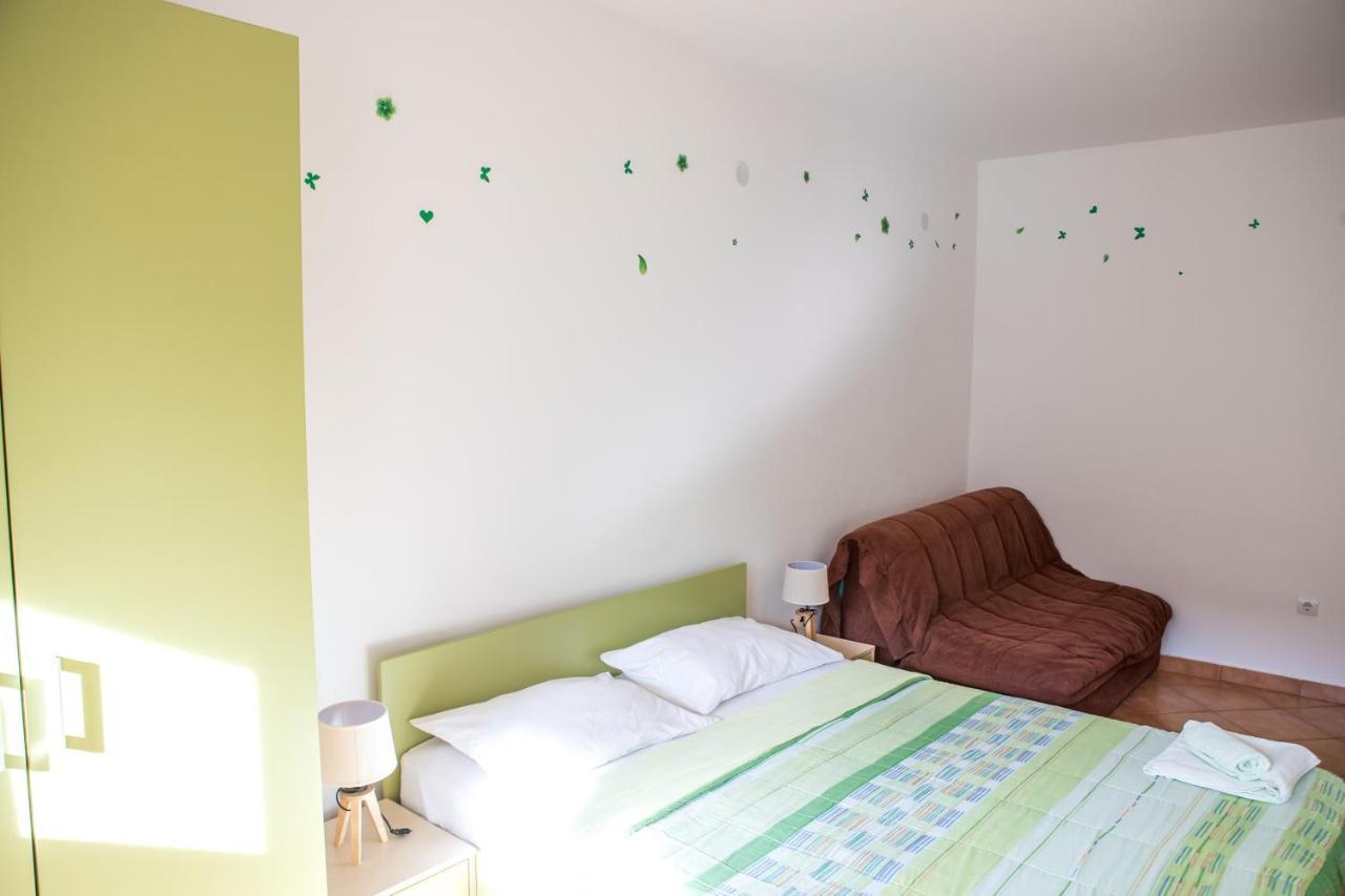 Apartment Nada *