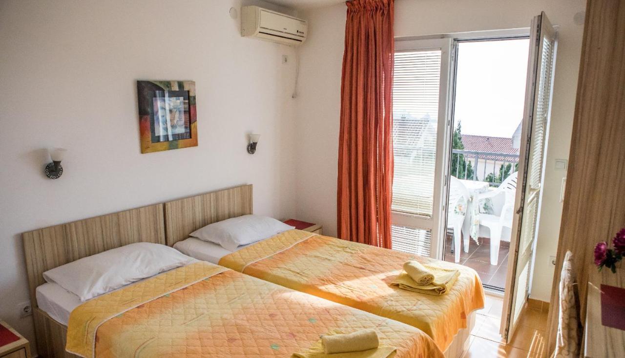 Apartment Nada *